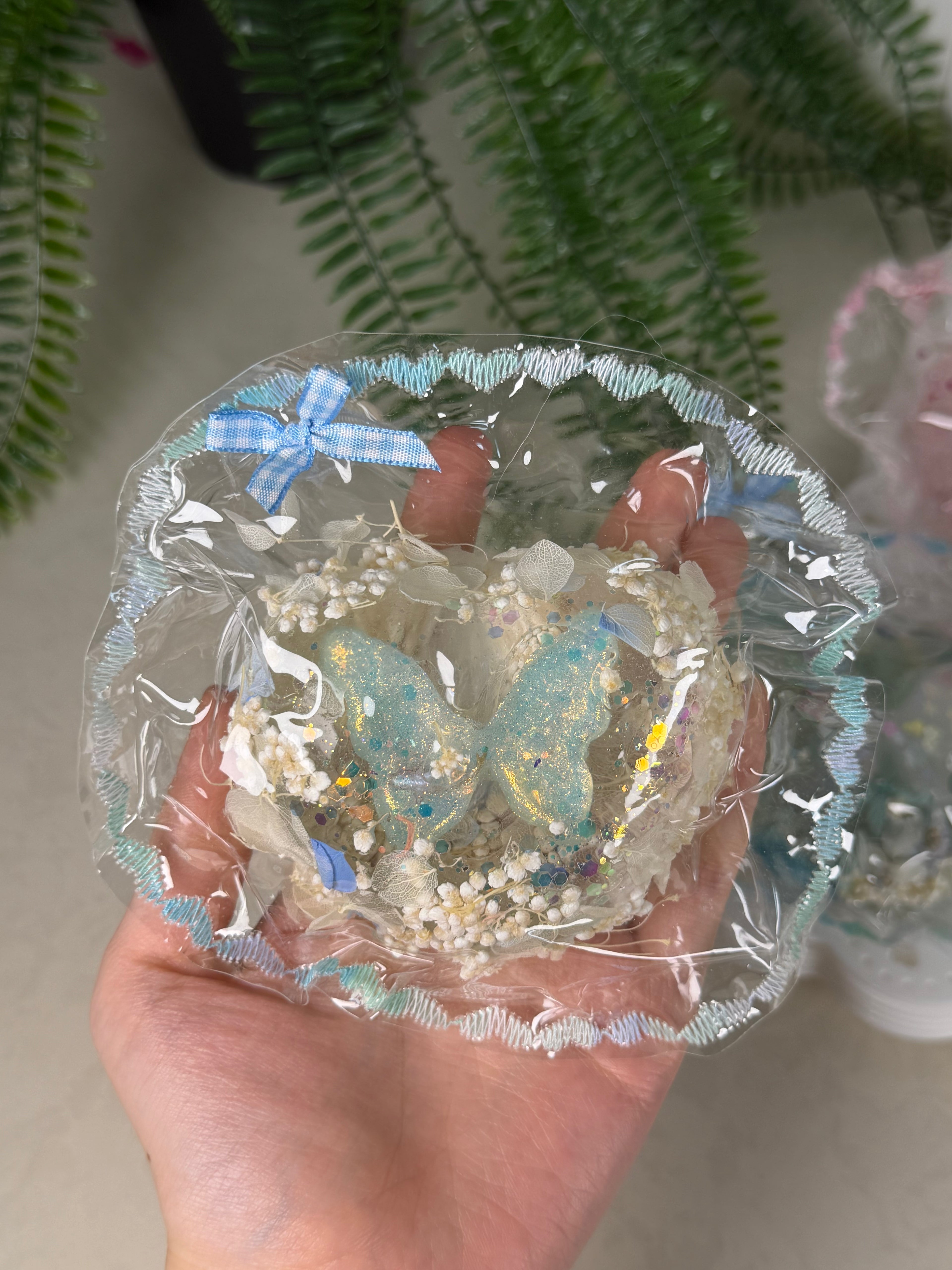 Flower Bushing Studio Liquid Glass Butterfly