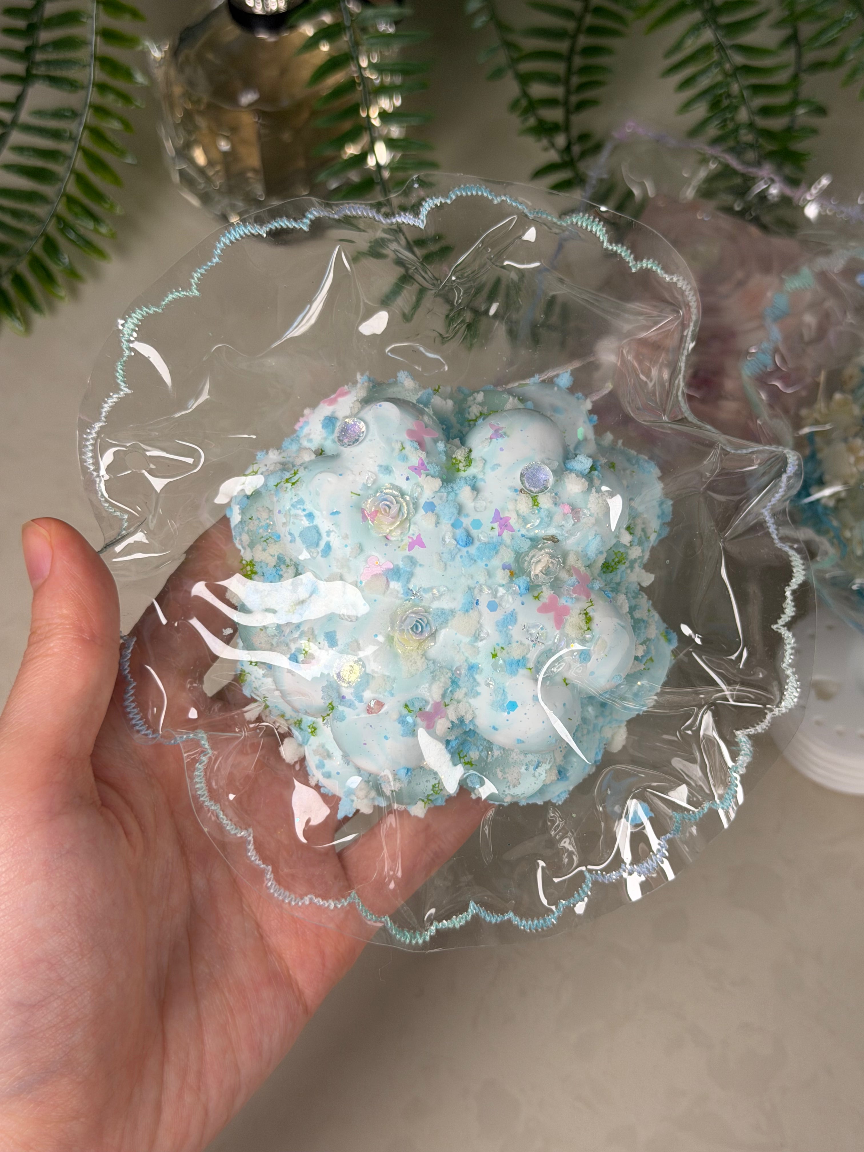 Flower Bushing Studio Clover taba squishy